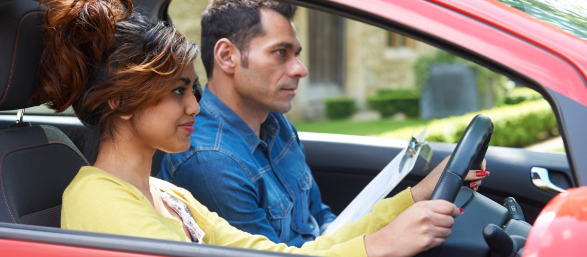 10 Tips To Make Driving Lessons Less Stressful